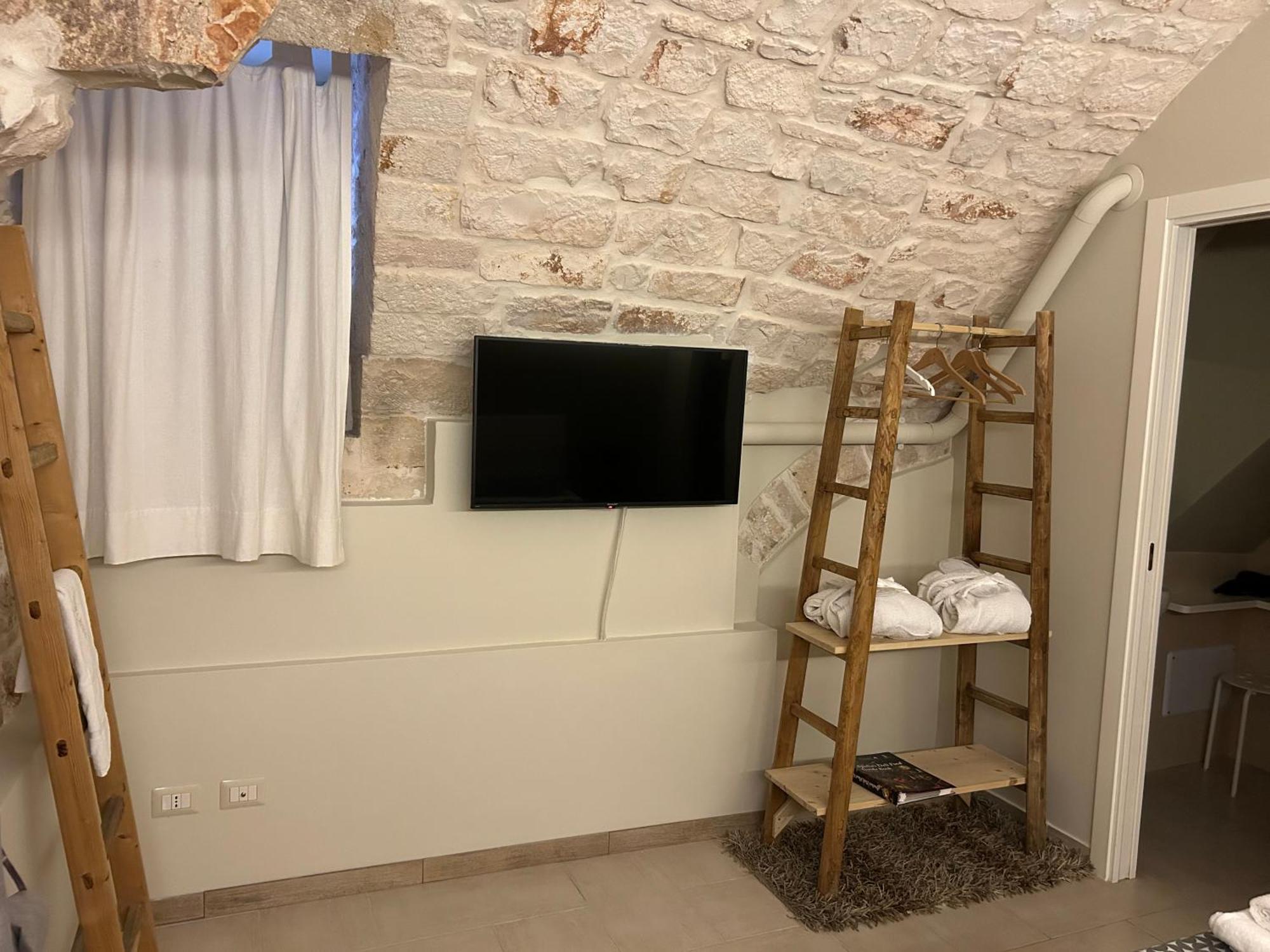 Albergo Diffuso Dimora Rossi B&B 图里 外观 照片