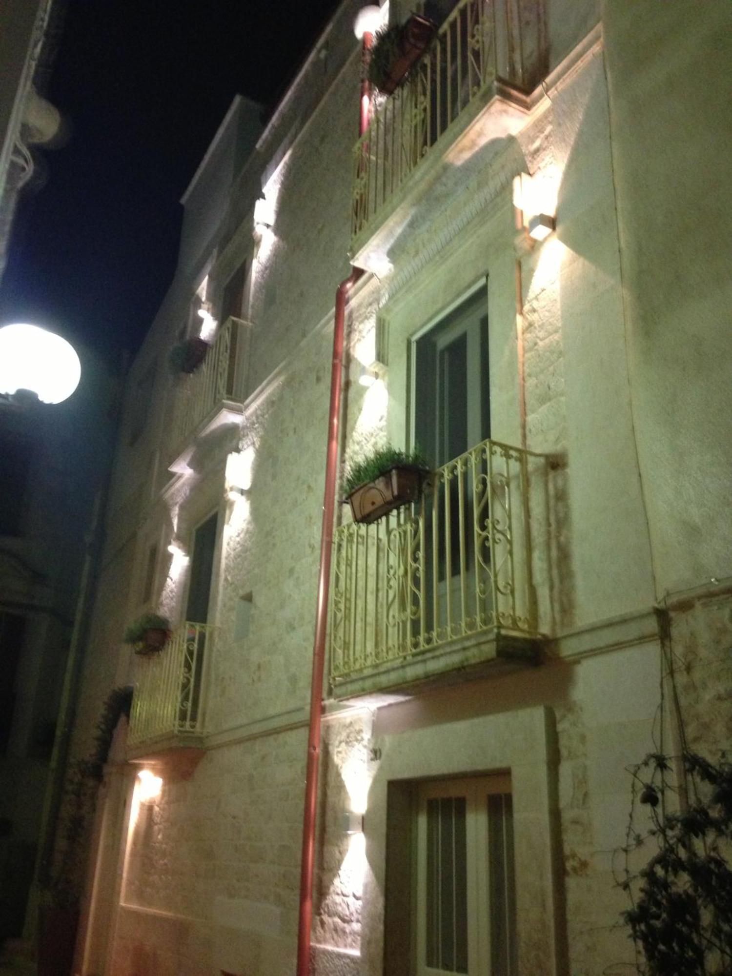 Albergo Diffuso Dimora Rossi B&B 图里 外观 照片
